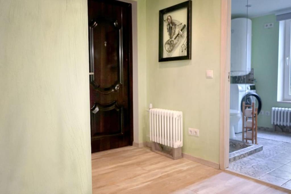 Prime 2Br/Ba Apt Next To Main Station & Olympic Center Liepāja Екстериор снимка