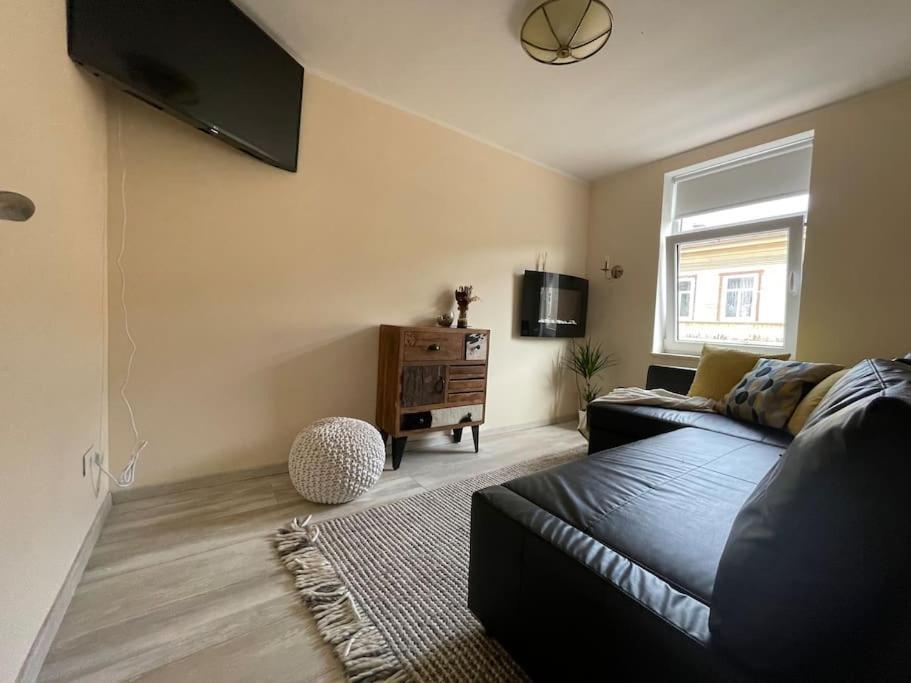 Prime 2Br/Ba Apt Next To Main Station & Olympic Center Liepāja Екстериор снимка